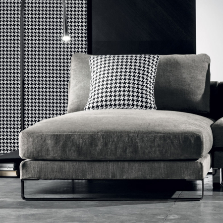 Accademia High Chaise Longue, 53" x 53"